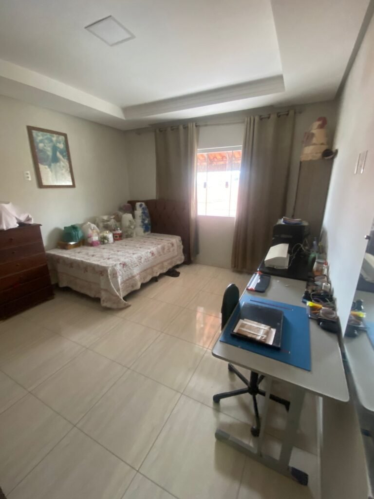 1c025347-2b3d-4105-9103-ee9308940a5d