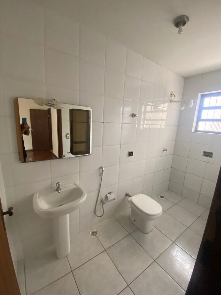 ebdb5e92-ddc6-4d95-b5f3-f84b6d1bd18f